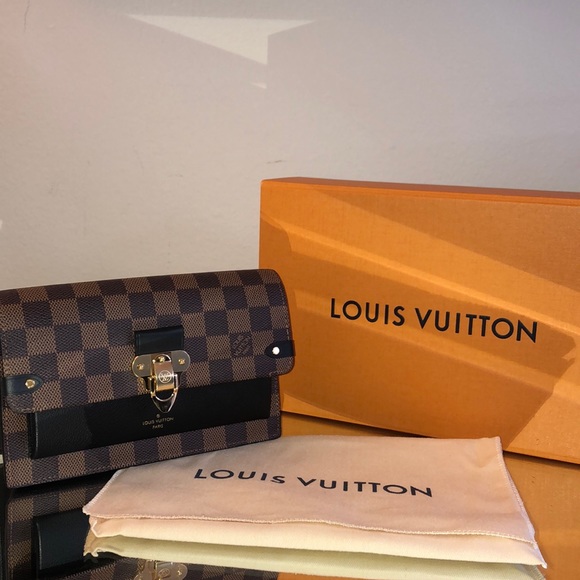 Louis Vuitton Handbags - ❤️SOLD❤️Authentic Vavin Chain Wallet Louis Vuitton